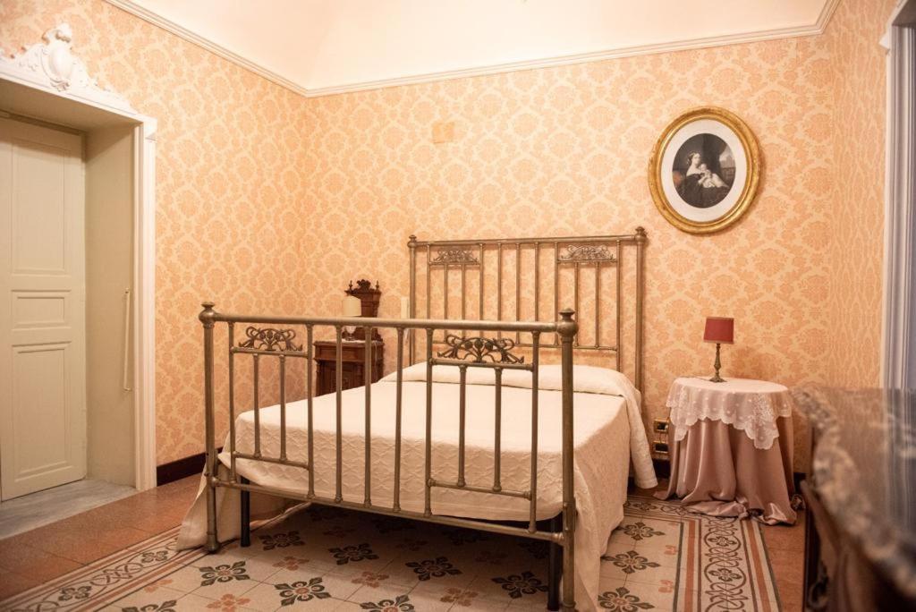 Palazzo Bella Bed & Breakfast Campobello di Licata Exterior photo